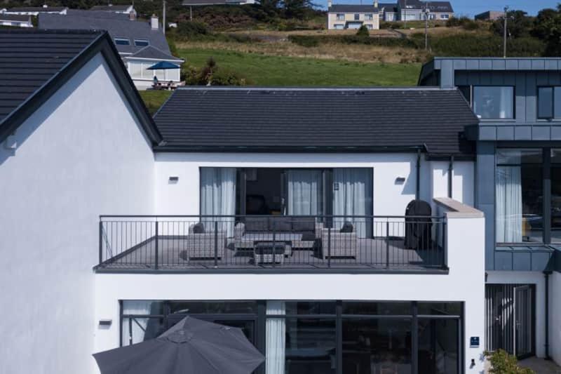 Bayview Luxury 3 Bedroom Apartment First Floor Downings Eksteriør billede